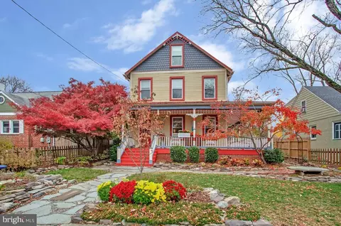 4114 Farragut St, Hyattsville, MD 20781