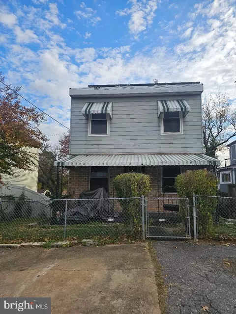 5919 Crown St, Capitol Heights, MD 20743