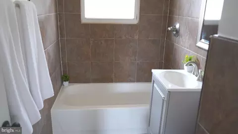 Bath - 9300 Worrell Ave, Lanham, MD 20706 photo 2 of 6