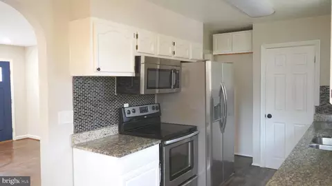 Entry Way - 9300 Worrell Ave, Lanham, MD 20706 photo 2 of 17