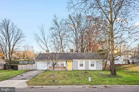 10209 New Orchard Dr, Marlboro, MD 20774