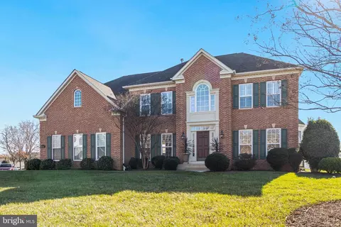 10111 Georgian Ln, Marlboro, MD 20772