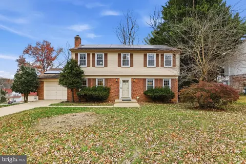 2520 Bellefield Ct, Fort Washington, MD 20744