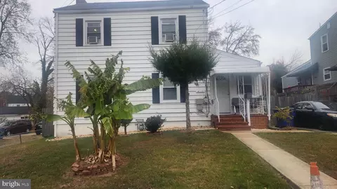 4117 Beall St, Hyattsville, MD 20784