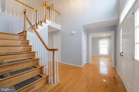 Entry Way - 9407 Copernicus Dr, Lanham, MD 20706 photo 3 of 5