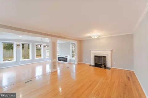 Living - 9407 Copernicus Dr, Lanham, MD 20706 photo 3 of 9