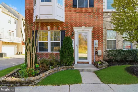 9519 Weshurst Ln, Marlboro, MD 20774