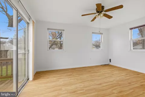 Living - 1004 Marton St, Laurel, MD 20707 photo 3 of 5