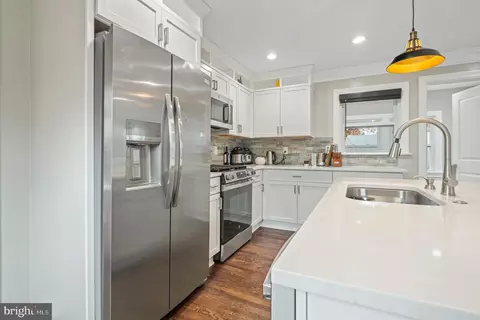 Kitchen - 9217 Fowler Ln, Lanham, MD 20706 photo 6 of 6