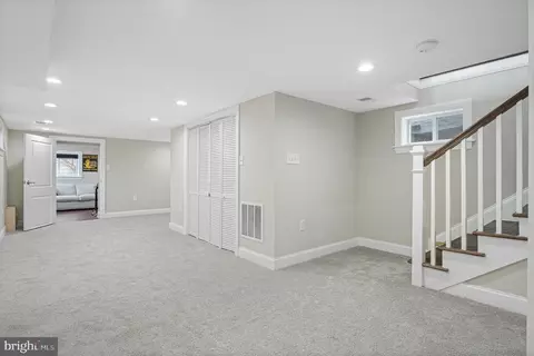 Entry Way - 9217 Fowler Ln, Lanham, MD 20706 photo 13 of 18