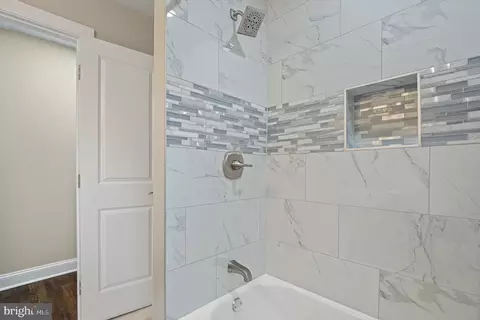 Bath - 9217 Fowler Ln, Lanham, MD 20706 photo 7 of 10