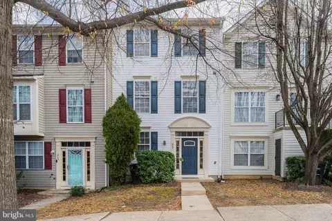867 English Chestnut Ct #4, Landover, MD 20785