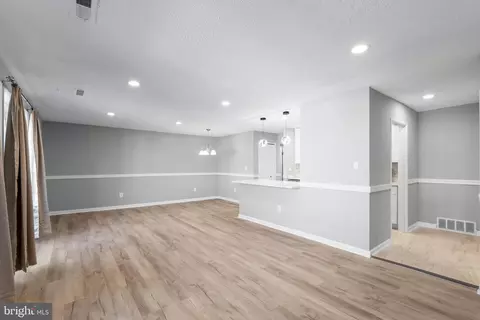 529 Wilson Bridge Dr #6728 C-2, Oxon Hill, MD 20745