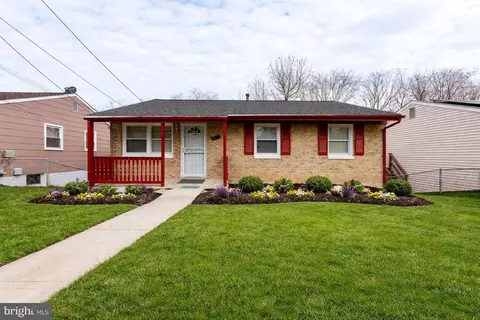8110 Phelps Pl, District Heights, MD 20747