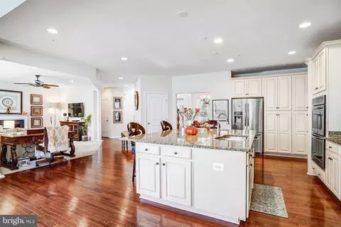 Kitchen - 2706 Sir Michael Pl, Lanham, MD 20706 photo 5 of 6