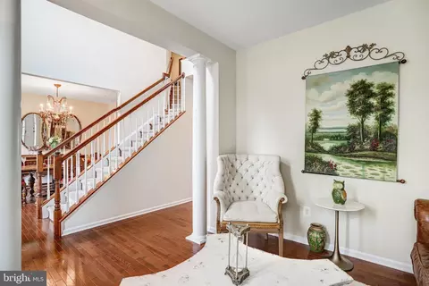Entry Way - 2706 Sir Michael Pl, Lanham, MD 20706 photo 3 of 9