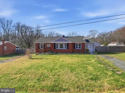 16115 Holly Hill Dr, Waldorf, MD 20601