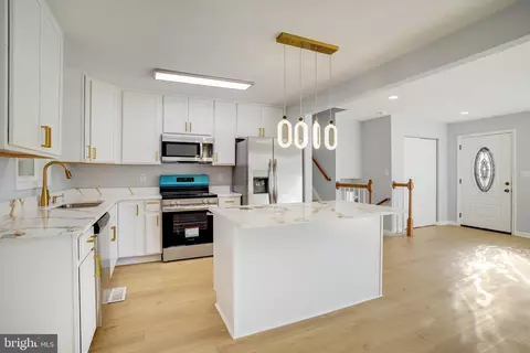 7306 Gavin St, Hyattsville, MD 20784