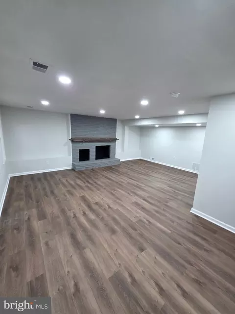 Living - 7005 Nightingale Ter, Lanham, MD 20706 photo 3 of 5