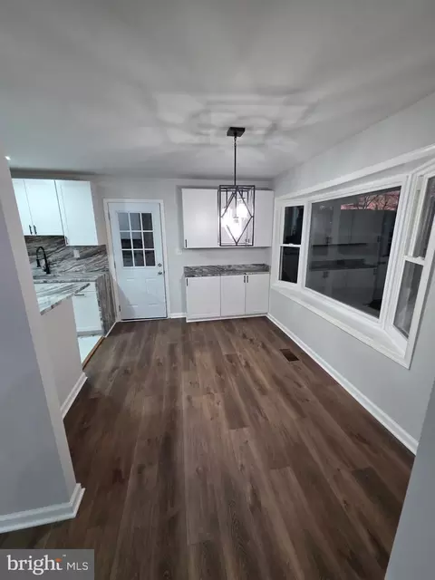 Entry Way - 7005 Nightingale Ter, Lanham, MD 20706 photo 3 of 4