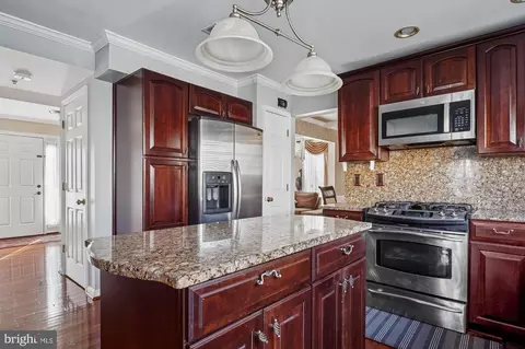 2903 Eagles Nest Dr, Bowie, MD 20716
