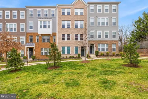 2917 Duvall Ridge Rd #559, Hyattsville, MD 20785
