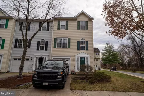 6518 Joe Klutsch Dr, Fort Washington, MD 20744