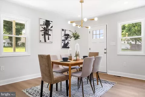 Dining - 4810 Whitfield Chapel Rd, Lanham, MD 20706 photo 2 of 2