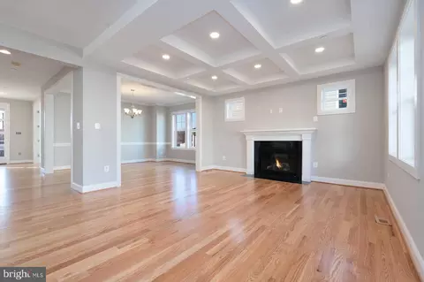 Living - 5805 Beecher St, Cheverly, MD 20785 photo 2 of 2
