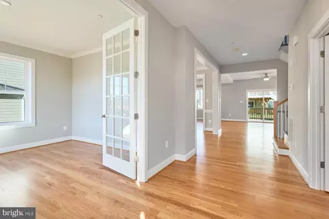 Entry Way - 5805 Beecher St, Cheverly, MD 20785 photo 3 of 4