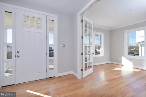 Entry Way - 5805 Beecher St, Cheverly, MD 20785 photo 2 of 4