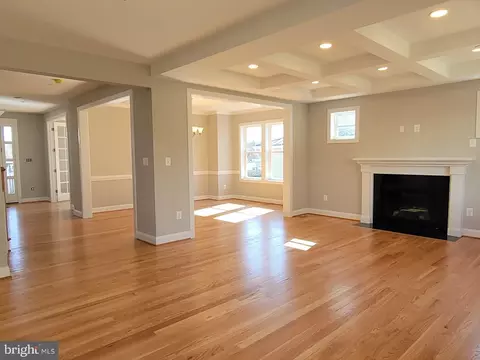 Living - 5805 Beecher St, Cheverly, MD 20785 photo 1 of 2