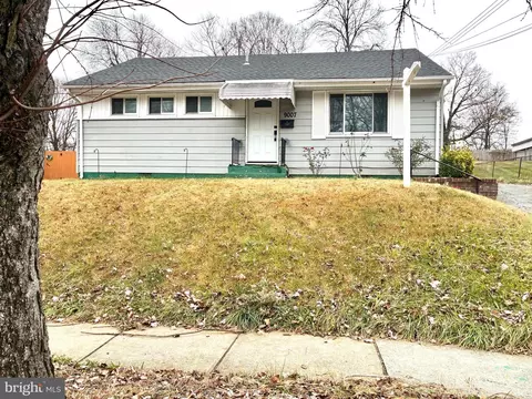 Exterior - 9007 Varnum St, Lanham, MD 20706 photo 2 of 5