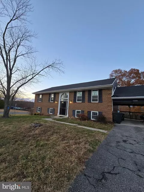 6200 Terence Dr, Clinton, MD 20735