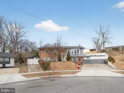 1902 Dana Dr, Hyattsville, MD 20783