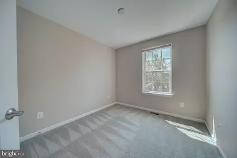 2714 Pinebrook Rd, Landover, MD 20785 photo 25