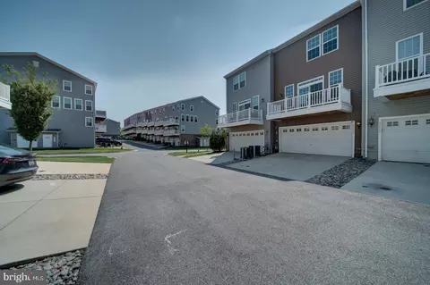 2714 Pinebrook Rd, Landover, MD 20785 photo 33