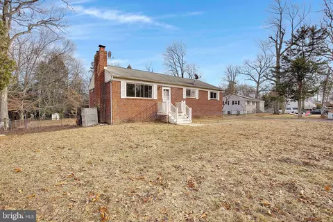 9202 Surratts Manor Dr, Clinton, MD 20735
