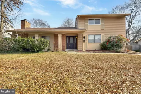 8808 Pensacola Pl, Marlboro, MD 20772