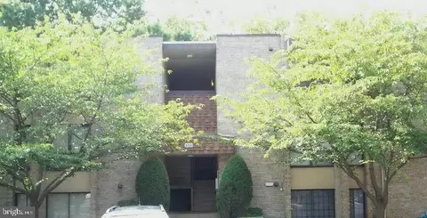 3312 Huntley Square Dr #T, Temple Hills, MD 20748