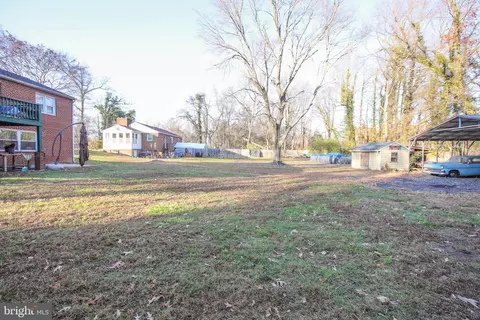 Exterior - 9200 Pine View Ln, Clinton, MD 20735 photo 5 of 5