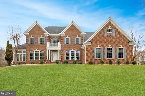 2205 Dhow Ct, Bowie, MD 20721