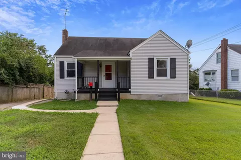 112 Iroquois Way, Oxon Hill, MD 20745