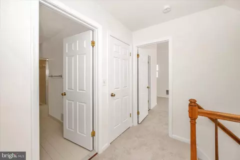 Entry Way - 1404 Partridge Ln, Bowie, MD 20721 photo 4 of 6