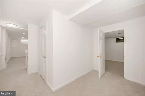 Entry Way - 1404 Partridge Ln, Bowie, MD 20721 photo 5 of 6
