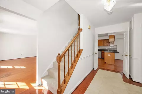Entry Way - 1404 Partridge Ln, Bowie, MD 20721 photo 3 of 6