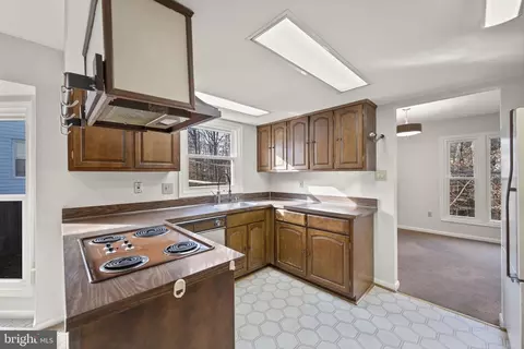 Kitchen - 8604 Imperial Dr, Laurel, MD 20708 photo 3 of 4