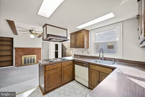Kitchen - 8604 Imperial Dr, Laurel, MD 20708 photo 4 of 4