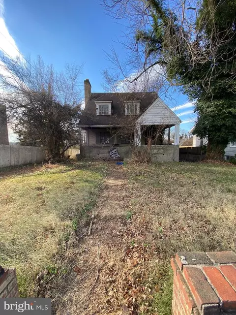 4002 48th St, Bladensburg, MD 20710