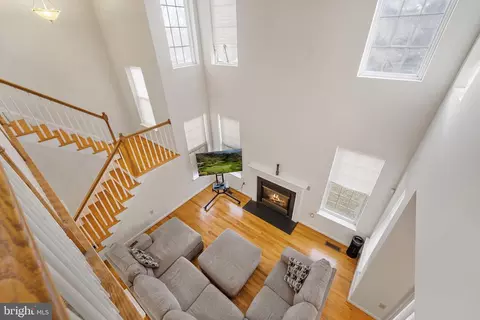 Entry Way - 6005 Plata St, Clinton, MD 20735 photo 1 of 5
